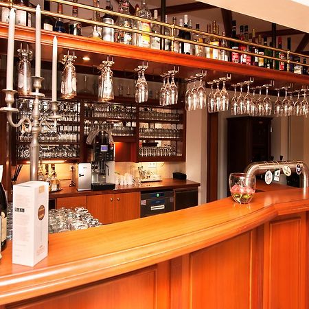 Hotel Schuetzenburg บัวร์ไชด์ ภายนอก รูปภาพ