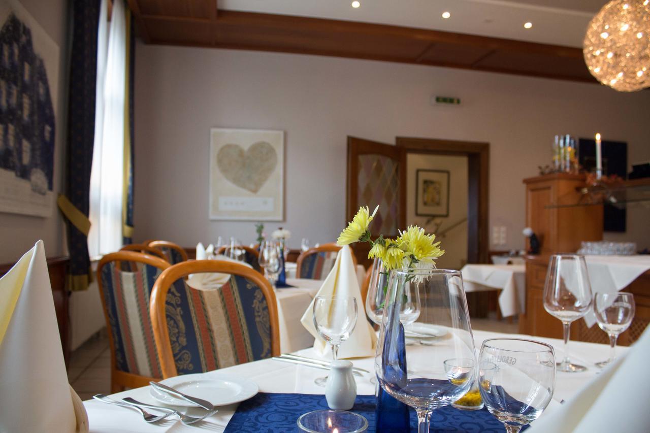Hotel Schuetzenburg บัวร์ไชด์ ภายนอก รูปภาพ