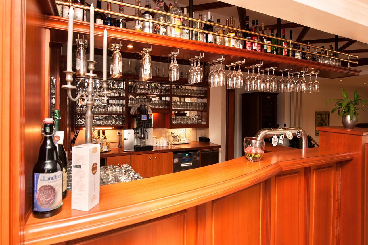 Hotel Schuetzenburg บัวร์ไชด์ ภายนอก รูปภาพ