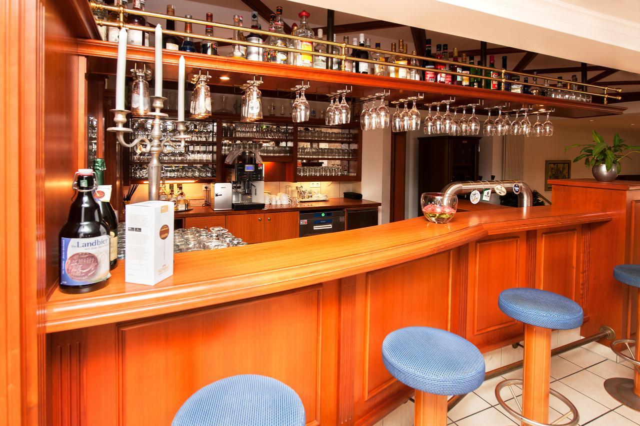 Hotel Schuetzenburg บัวร์ไชด์ ภายนอก รูปภาพ