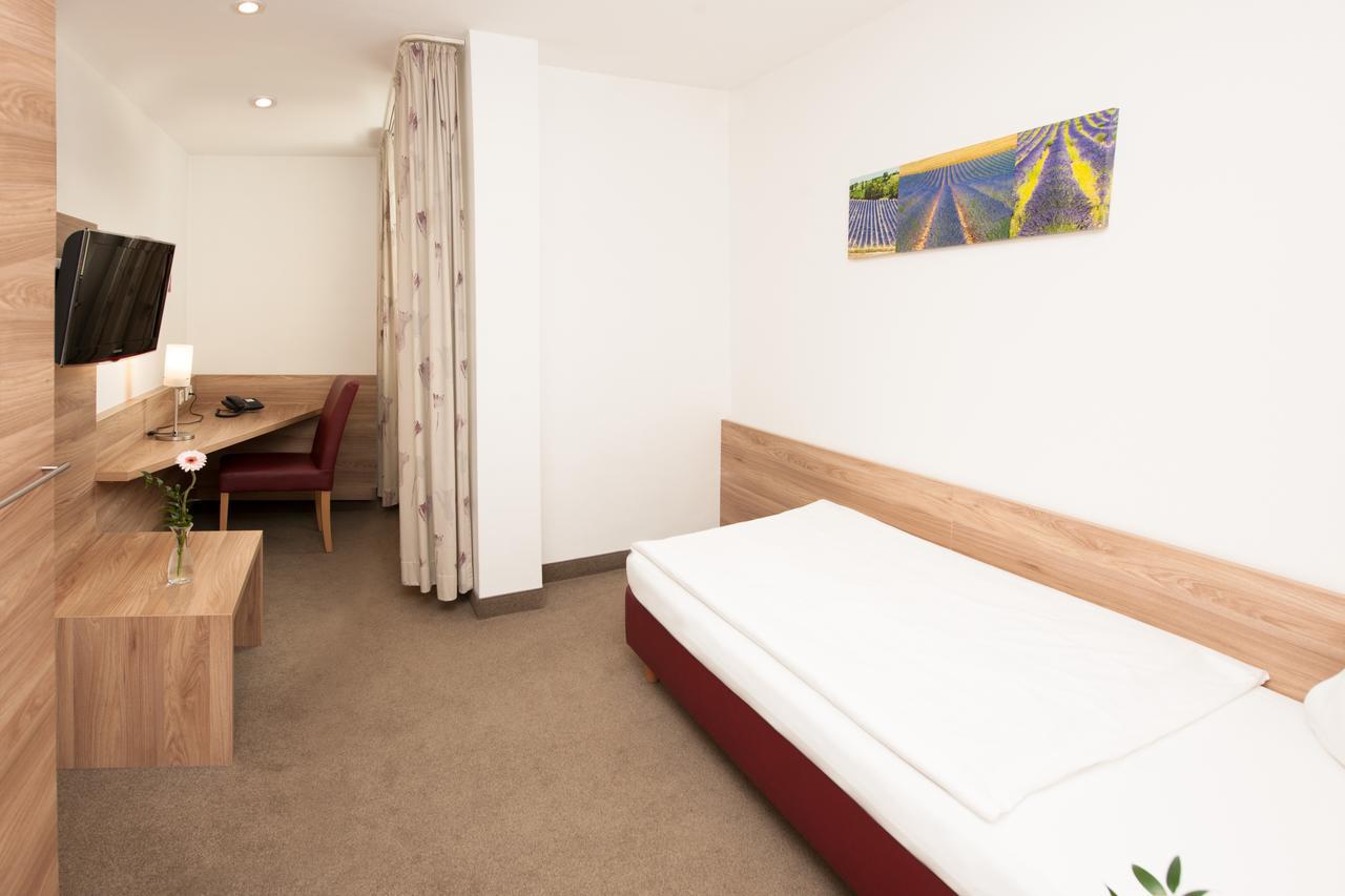 Hotel Schuetzenburg บัวร์ไชด์ ภายนอก รูปภาพ